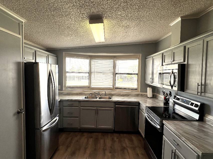 204 Fairway a Winter Haven, FL Mobile or Manufactured Home for Sale